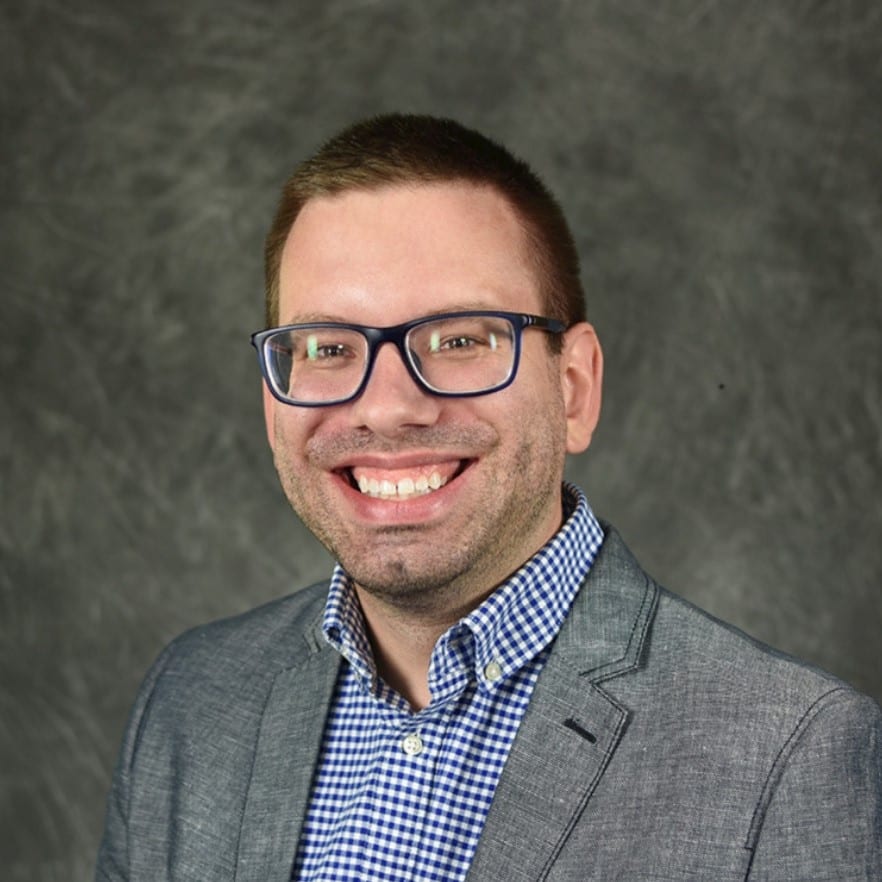 Joe Hallissey is using SimpleTexting for text message marketing.