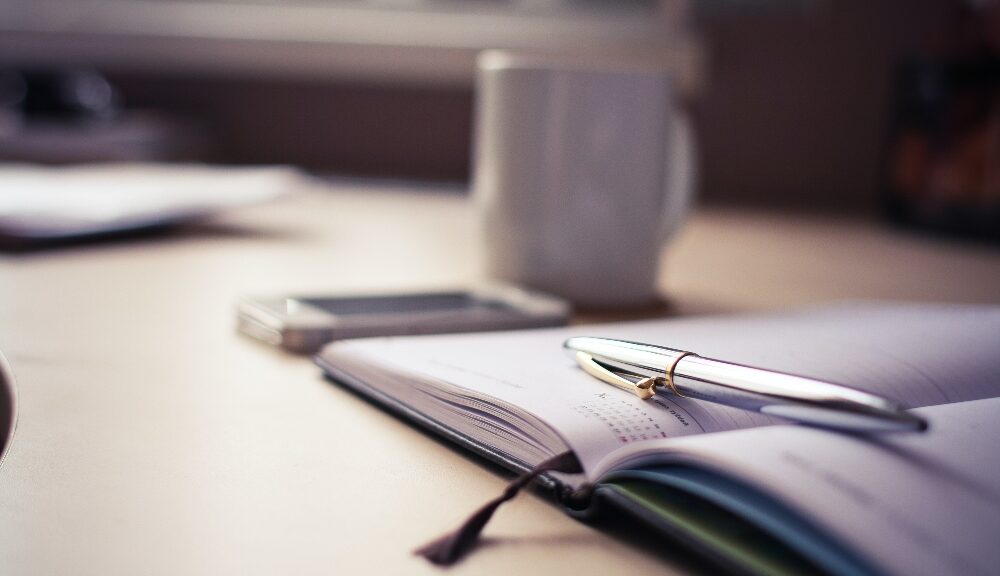 Image for How to send calendar invites via text messages: Your complete business guide